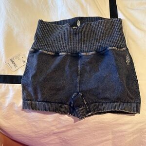 Free people workout shorts with tags XS/S navy